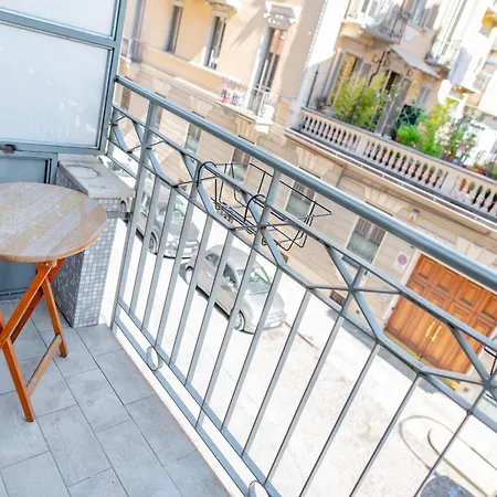 Appartement Bright And Flat - Metro & Station Nearby